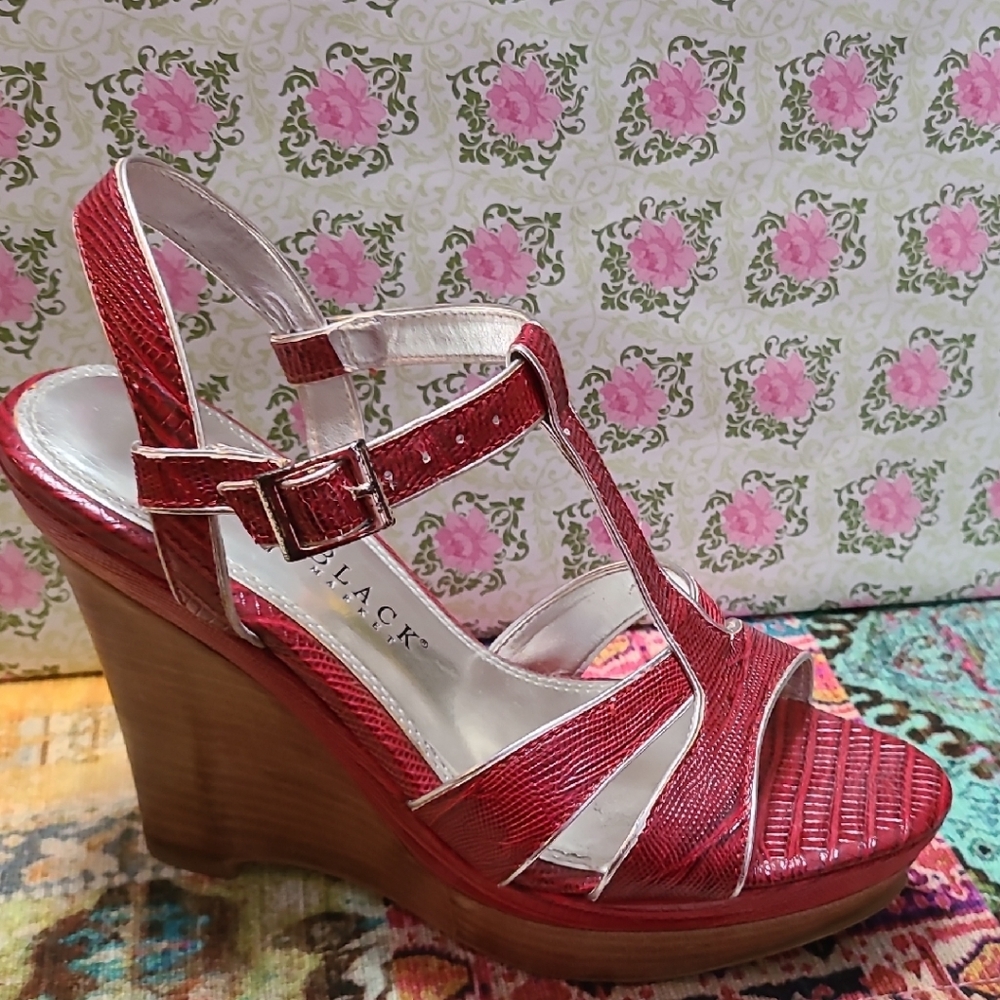 White House Black Market Red Wedge Sandals with T-Strap